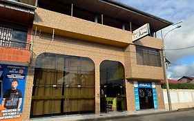 Hostal Akemi